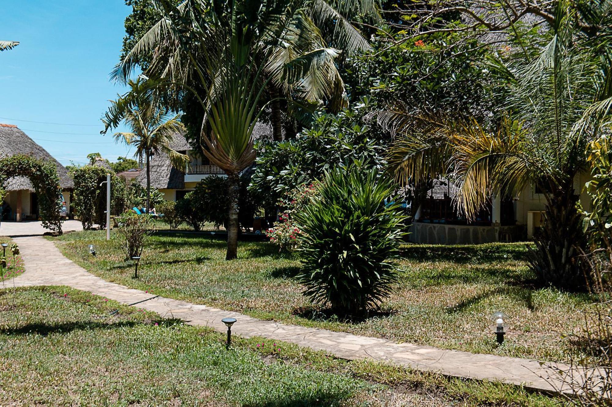 Diani-Paradise-Villas Diani Beach Eksteriør bilde